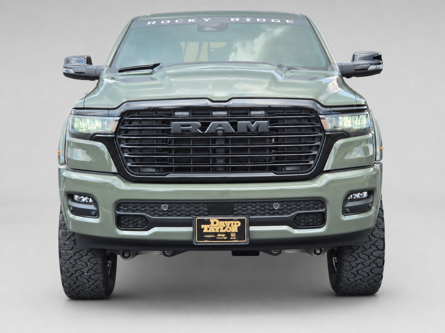 Ram 1500 Rocky Ridge 5.7 HEMI powertrain and stance